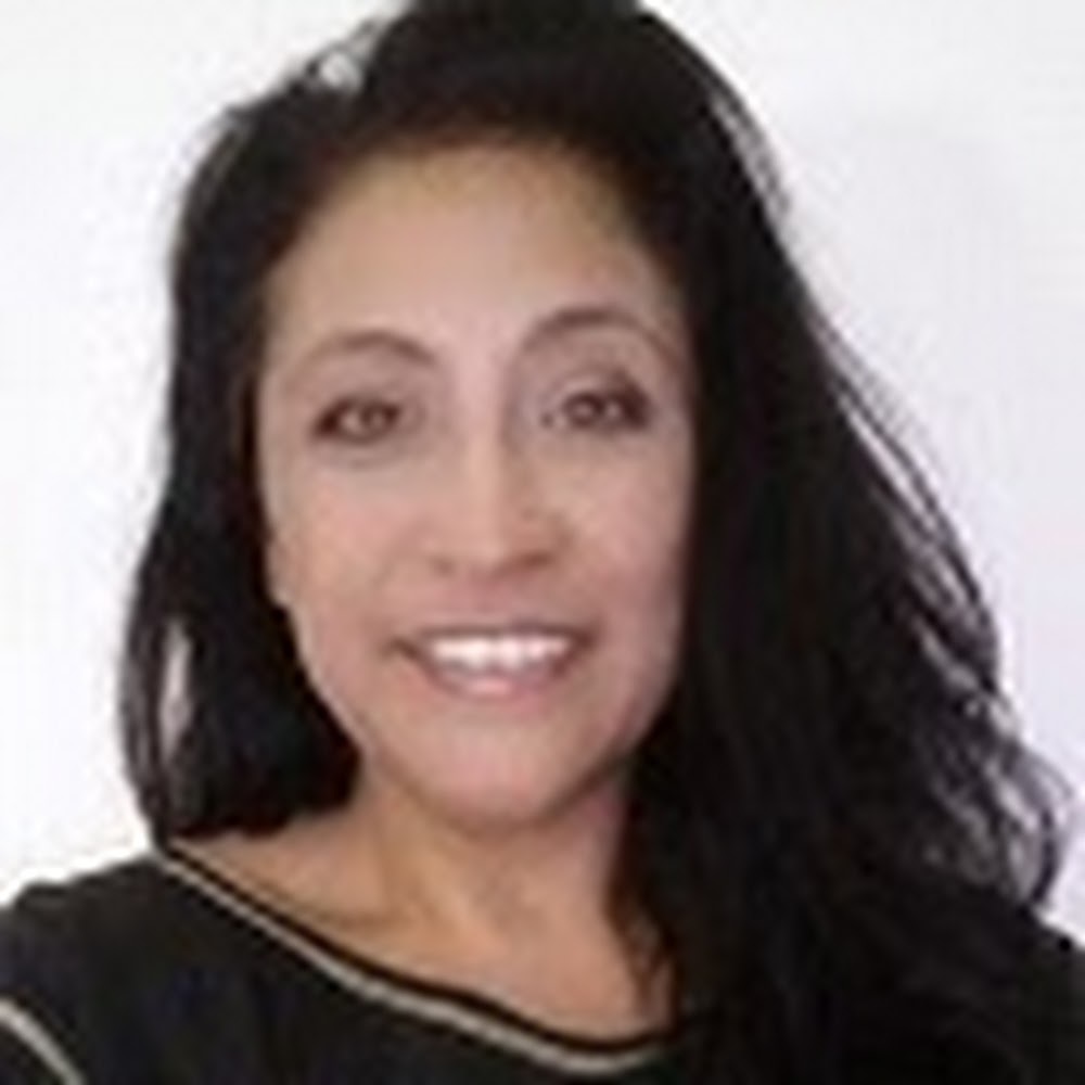 Meet your Posher, Jacqueline